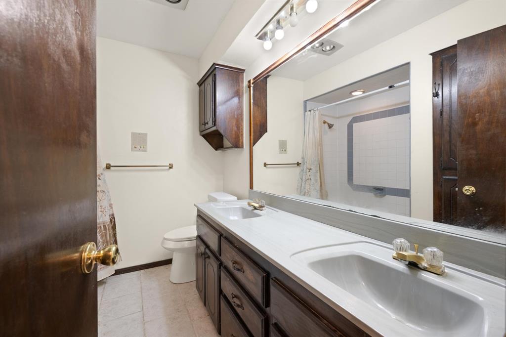 2013 Tanglewood Drive Property Photo 8