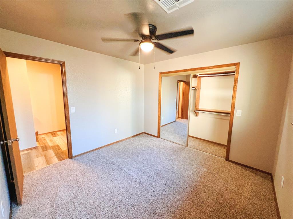 213 Woodbridge Circle Property Photo 17