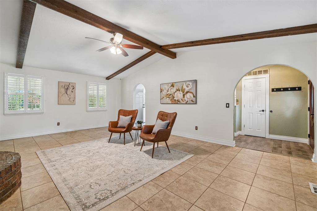 7309 Cedar Hill Property Photo 7