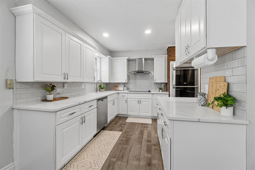 7309 Cedar Hill Property Photo 8