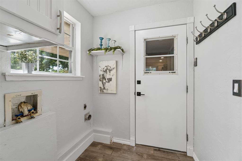 7309 Cedar Hill Property Photo 15