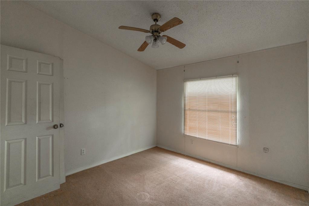 2011 Se 136th Avenue Property Photo 17