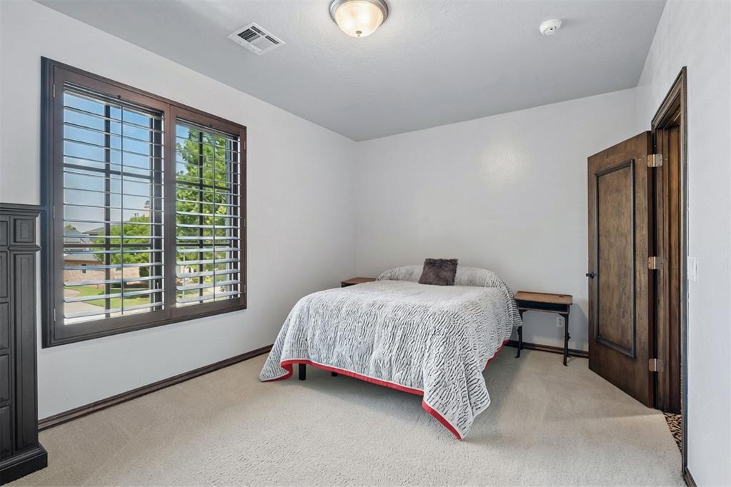 12900 Lorien Way Property Photo 32