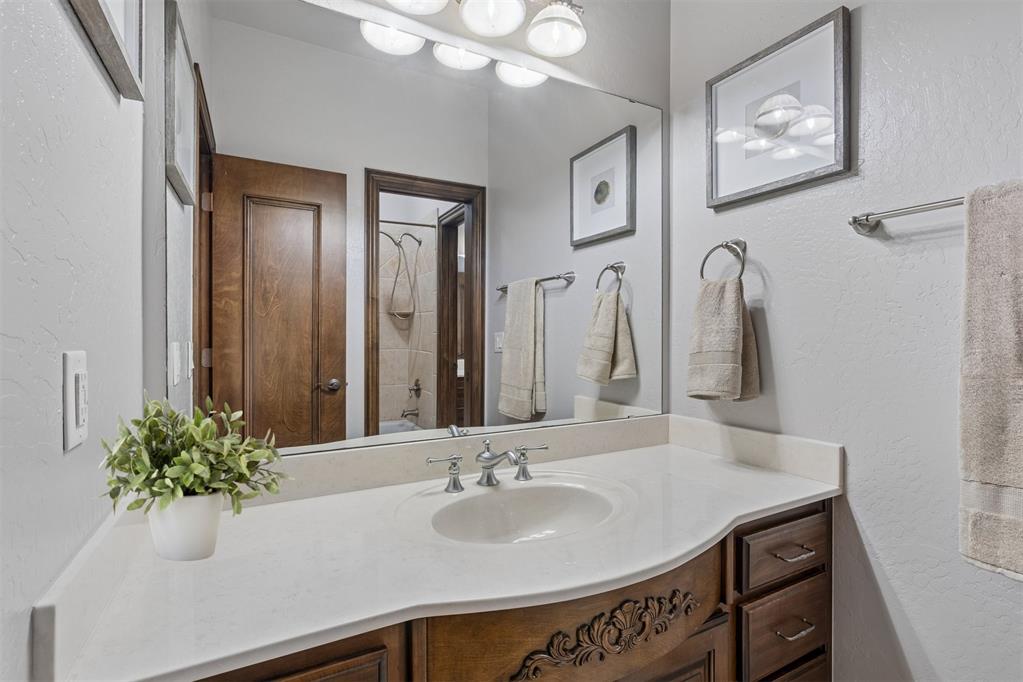 12900 Lorien Way Property Photo 34