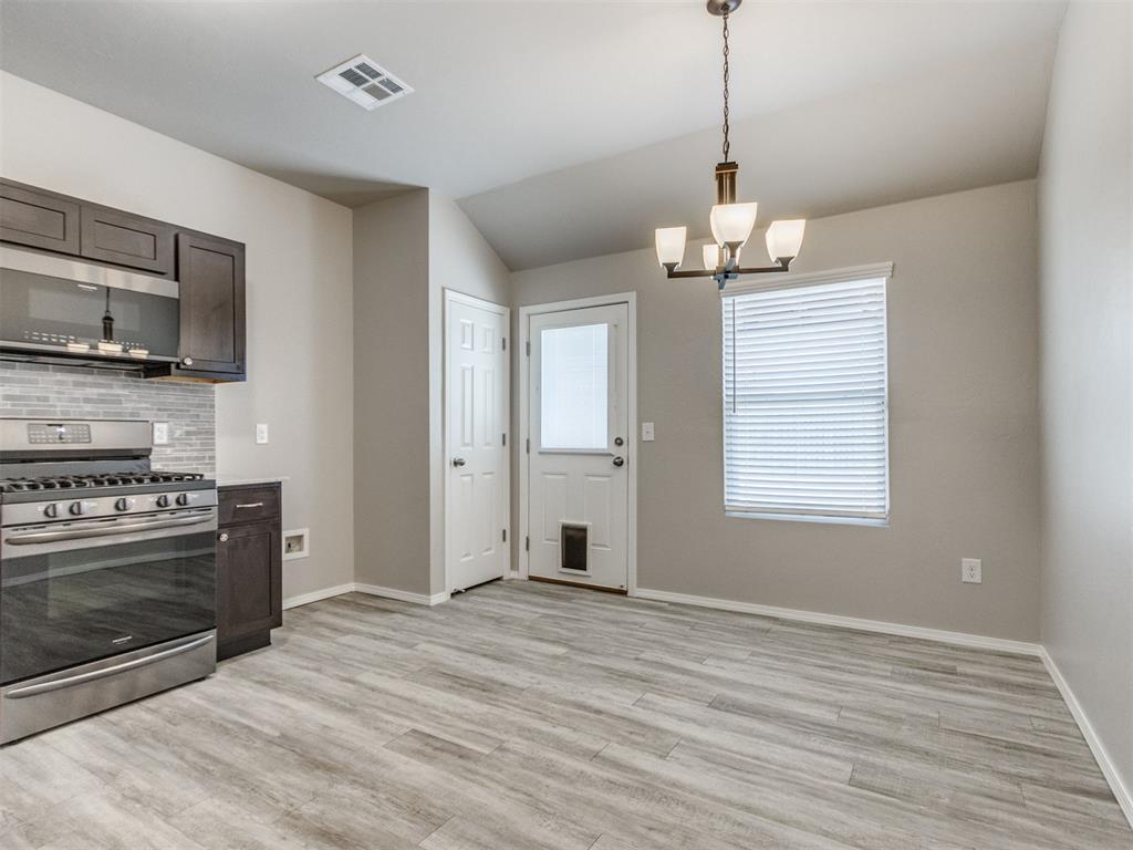 452 Fox Den Drive Property Photo 27