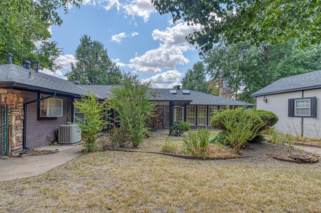 2817 N Holloway Property Photo 42