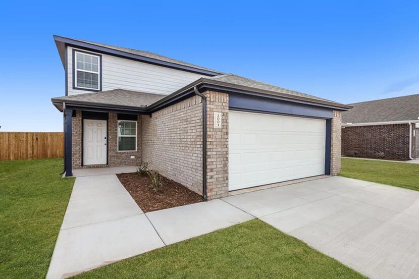 2001 Malus Way Property Photo 1