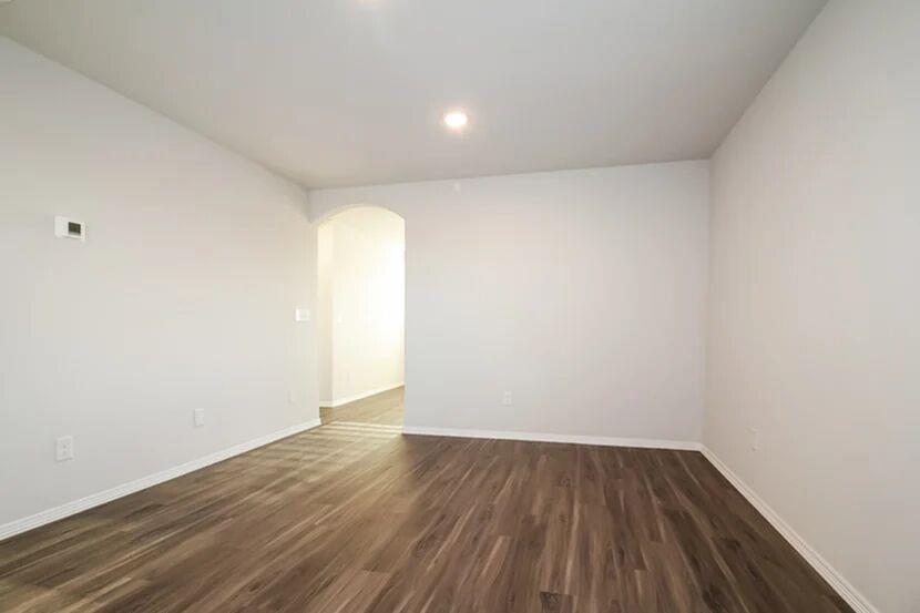 2001 Malus Way Property Photo 15