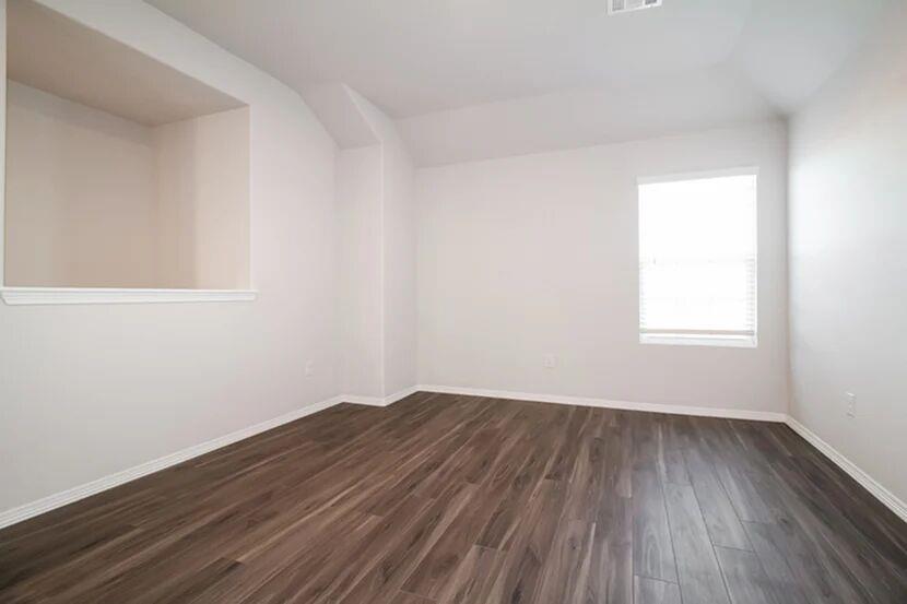 2001 Malus Way Property Photo 16