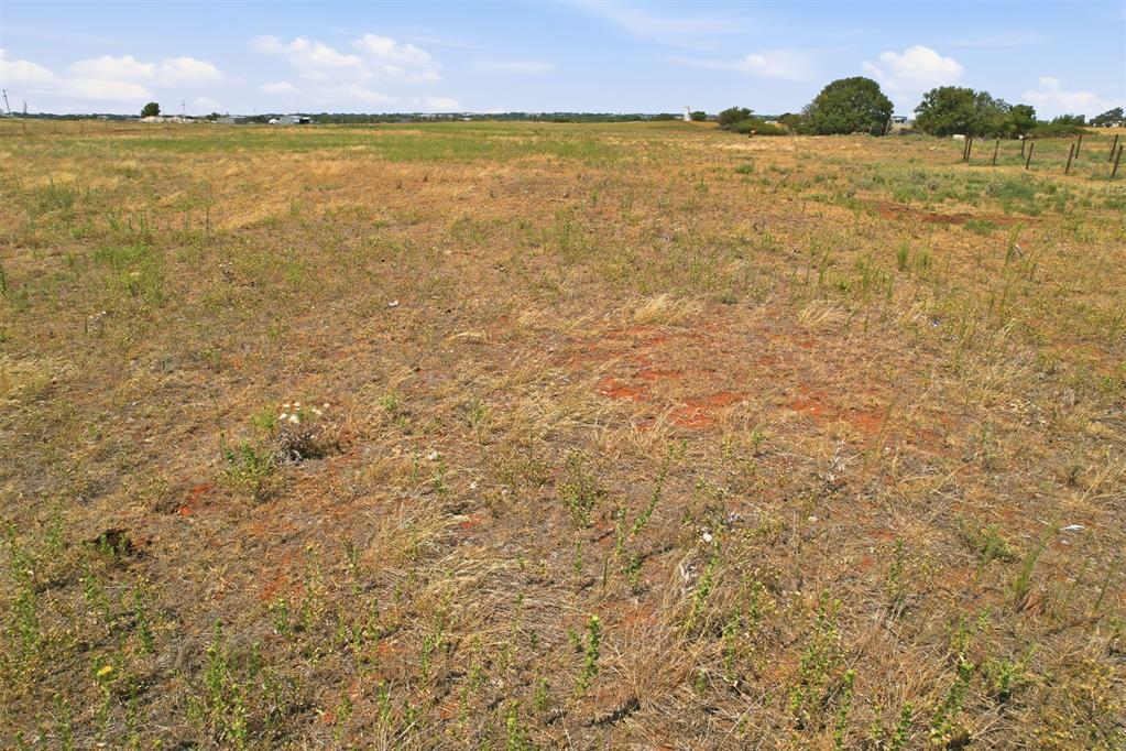 Spencer Road Property Photo 14