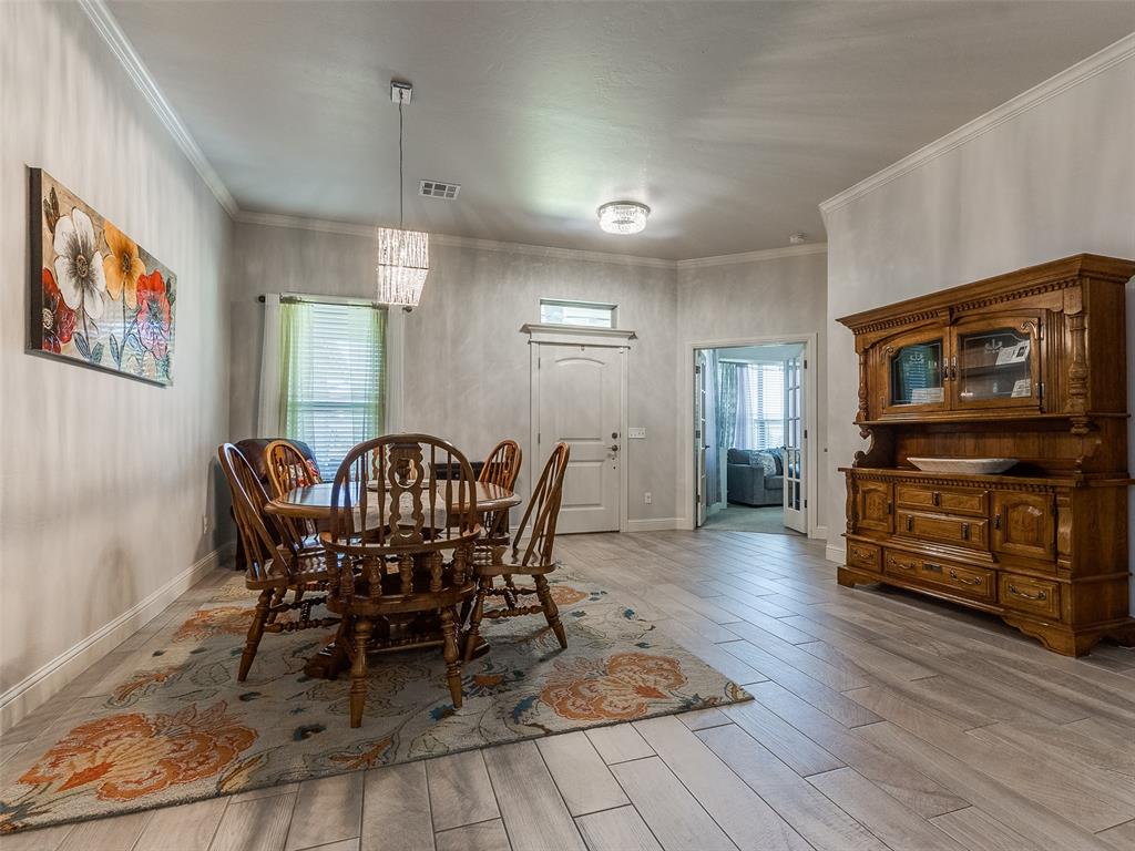 18455 Stagecoach Trail Property Photo 5