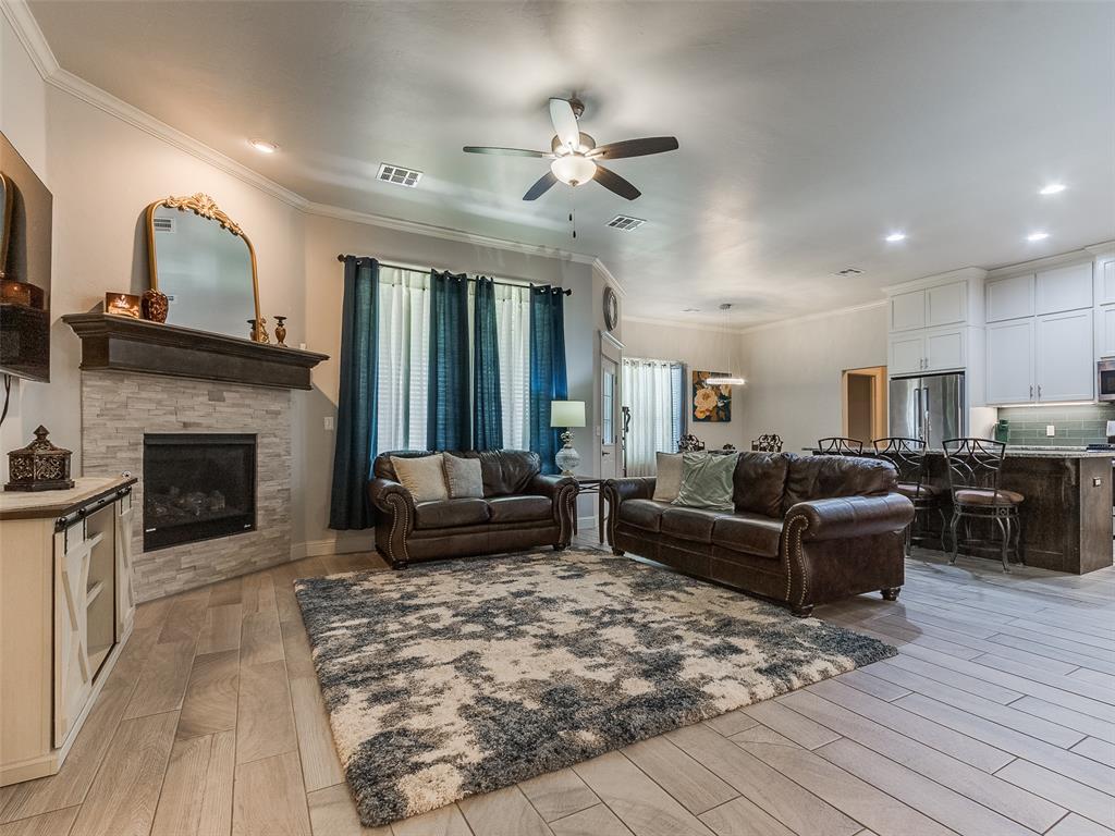 18455 Stagecoach Trail Property Photo 9