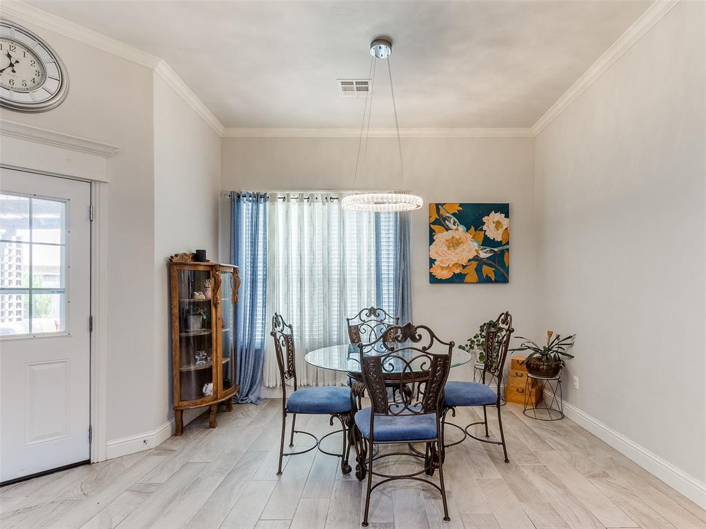 18455 Stagecoach Trail Property Photo 19