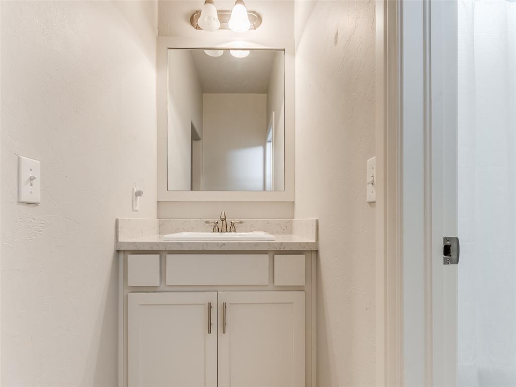 18455 Stagecoach Trail Property Photo 24