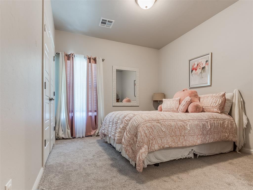18455 Stagecoach Trail Property Photo 25