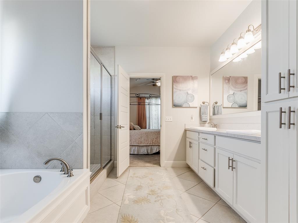 18455 Stagecoach Trail Property Photo 30