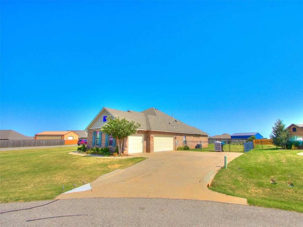 18455 Stagecoach Trail Property Photo 41