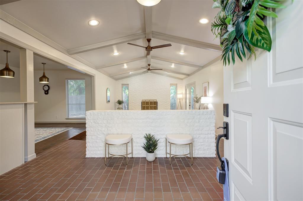 3021 Brookhollow Road Property Photo 6