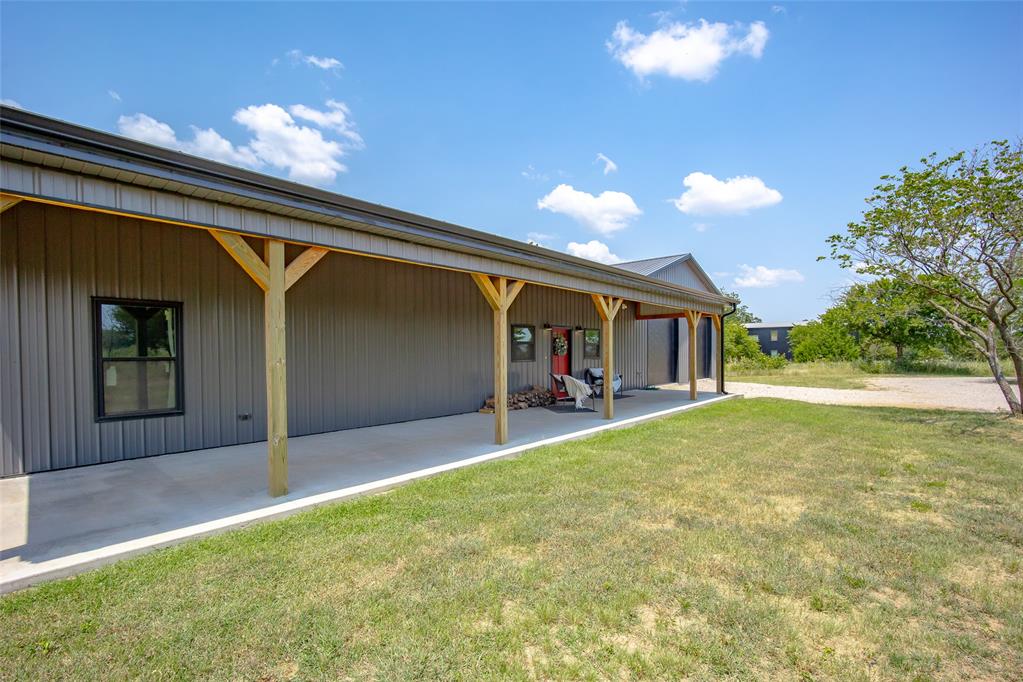 214252 Ladd Avenue Property Photo 30