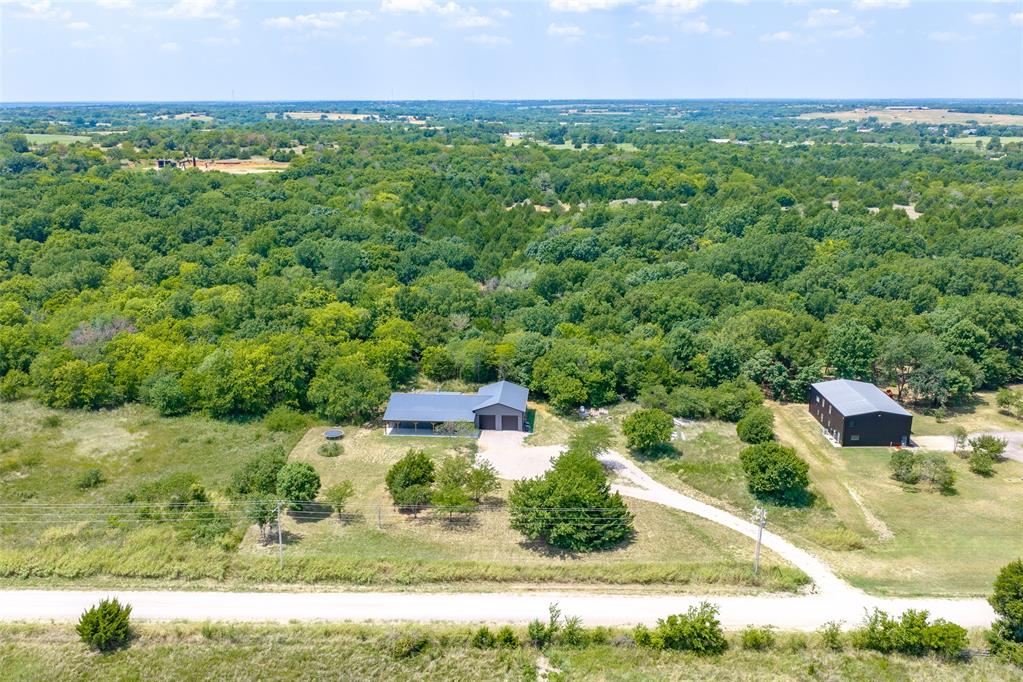 214252 Ladd Avenue Property Photo 35