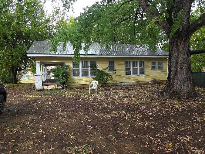 128 S 4th Street Property Photo 2