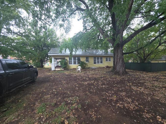 128 S 4th Street Property Photo 3
