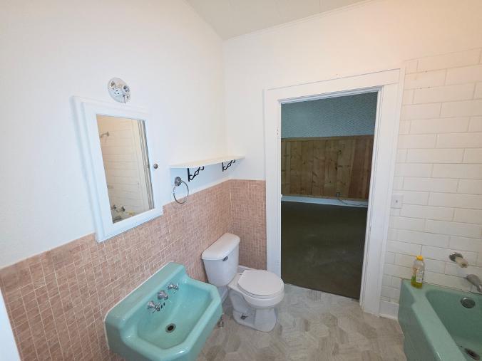 128 S 4th Street Property Photo 9
