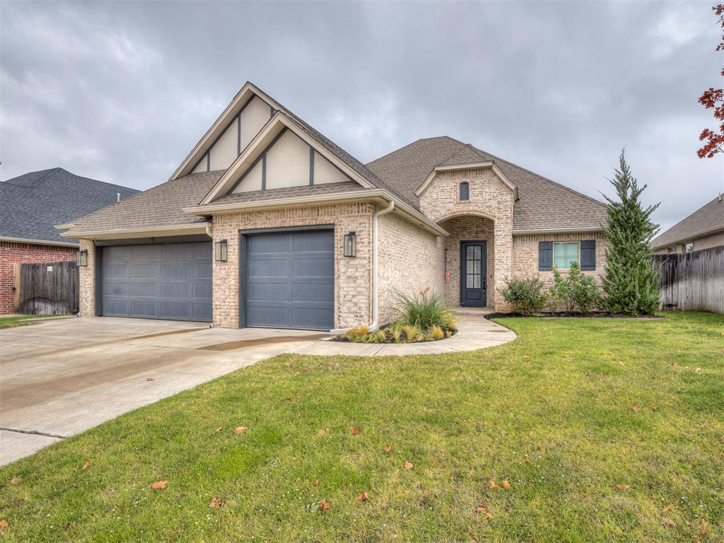 10608 Nw Emily Circle Property Photo 1