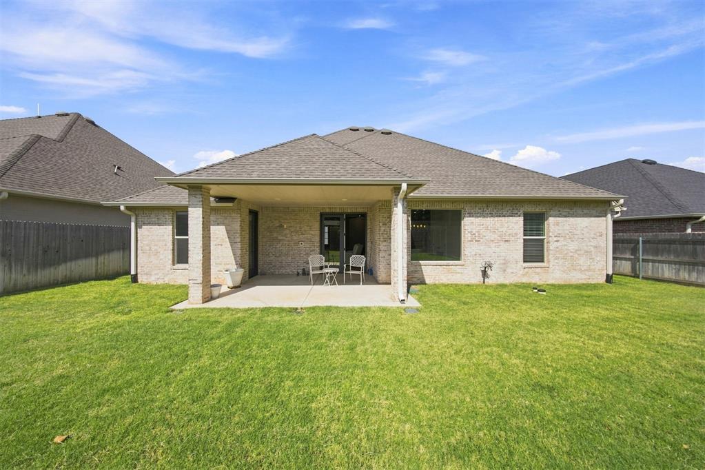 10608 Nw Emily Circle Property Photo 48