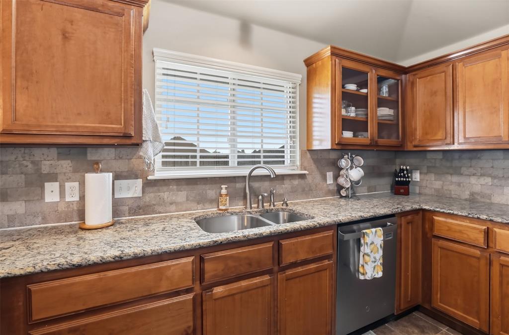 604 Apple Tree Lane Property Photo 11