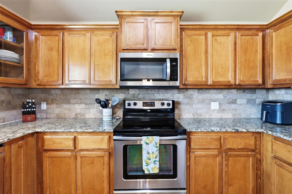 604 Apple Tree Lane Property Photo 13