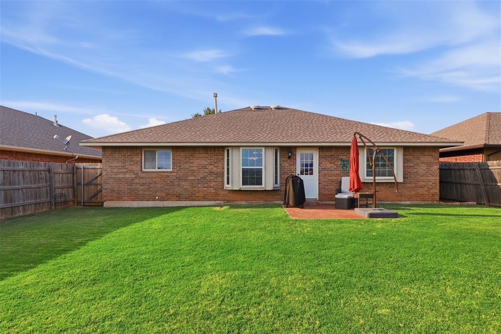 604 Apple Tree Lane Property Photo 28