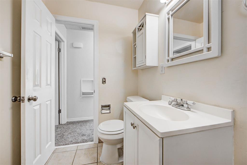 2219 N Quapah Avenue Property Photo 28