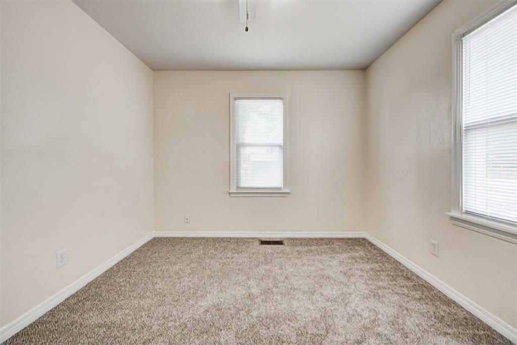 2219 N Quapah Avenue Property Photo 30