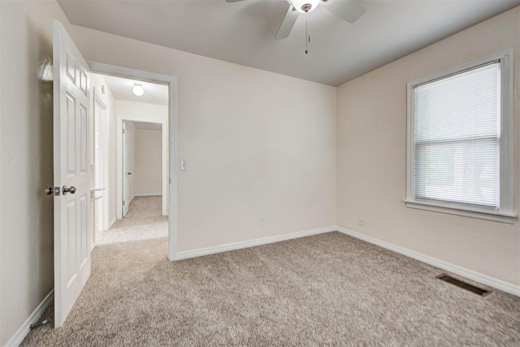 2219 N Quapah Avenue Property Photo 31