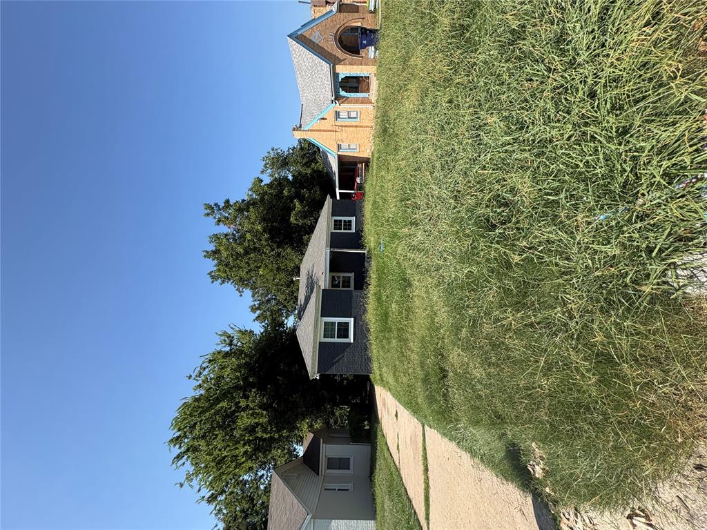 2117 Ne 17th Street Property Photo 2