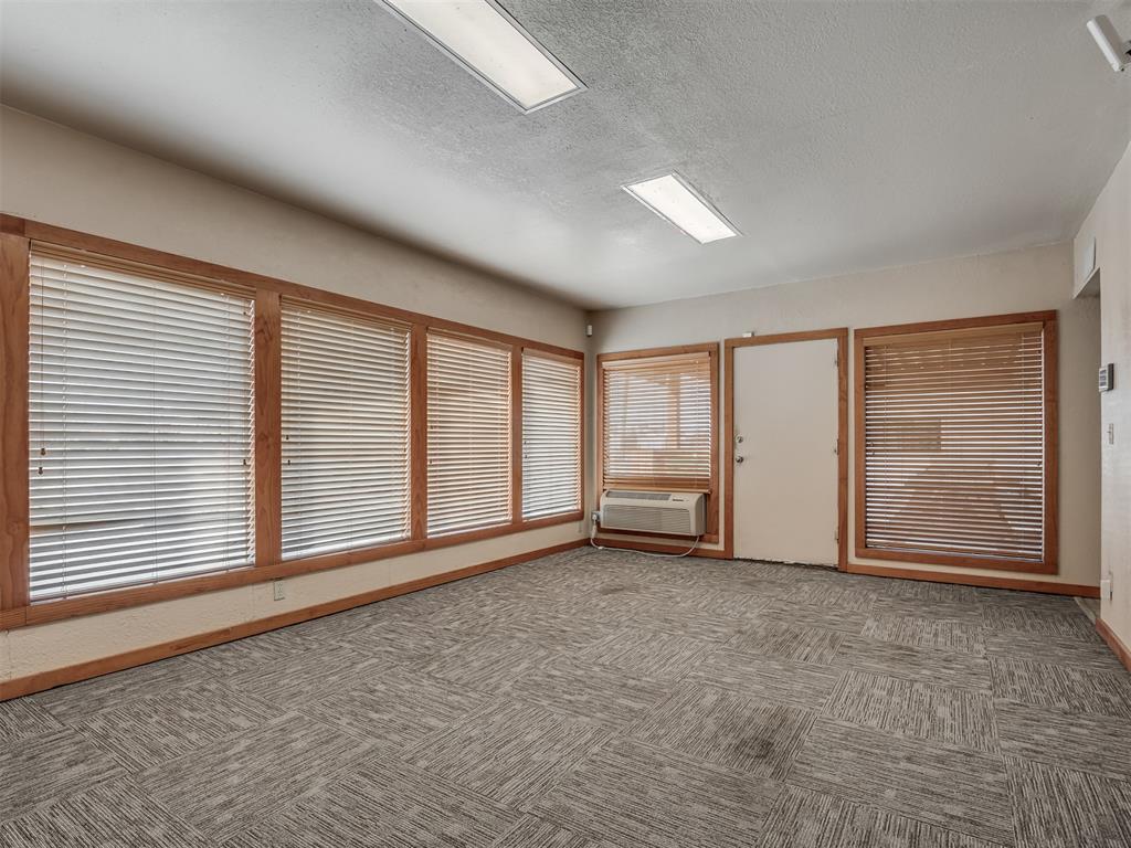 1045 Sw 89th Street Property Photo 15
