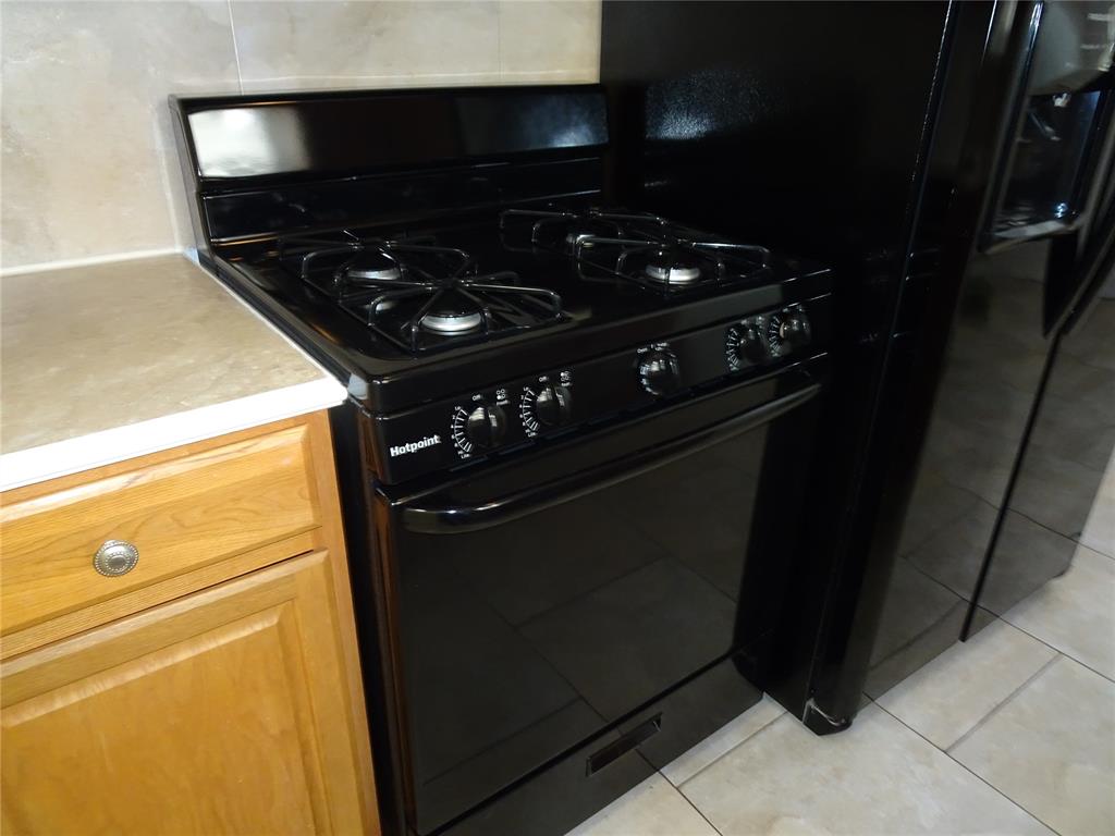 708 Willow Ridge Place Property Photo 14