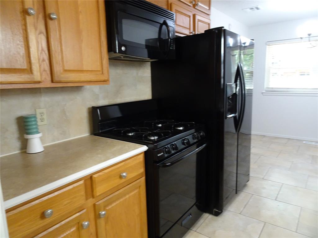 708 Willow Ridge Place Property Photo 16