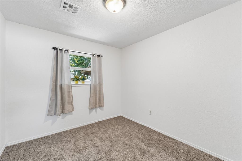 708 Willow Ridge Place Property Photo 22