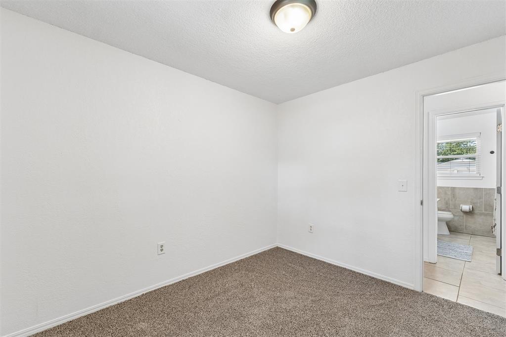 708 Willow Ridge Place Property Photo 23