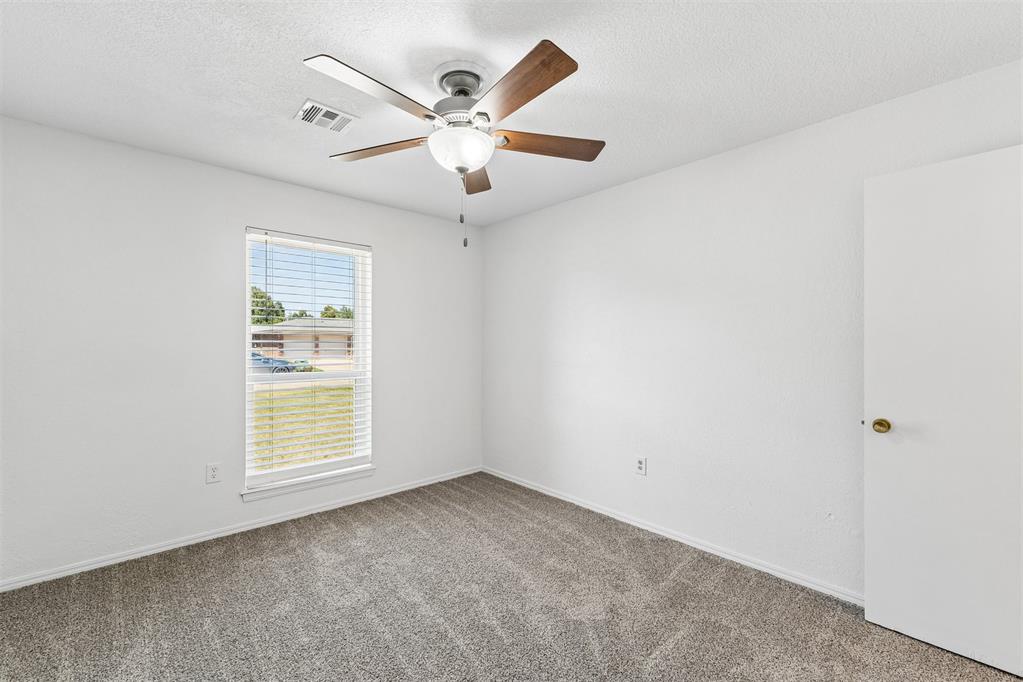 708 Willow Ridge Place Property Photo 28