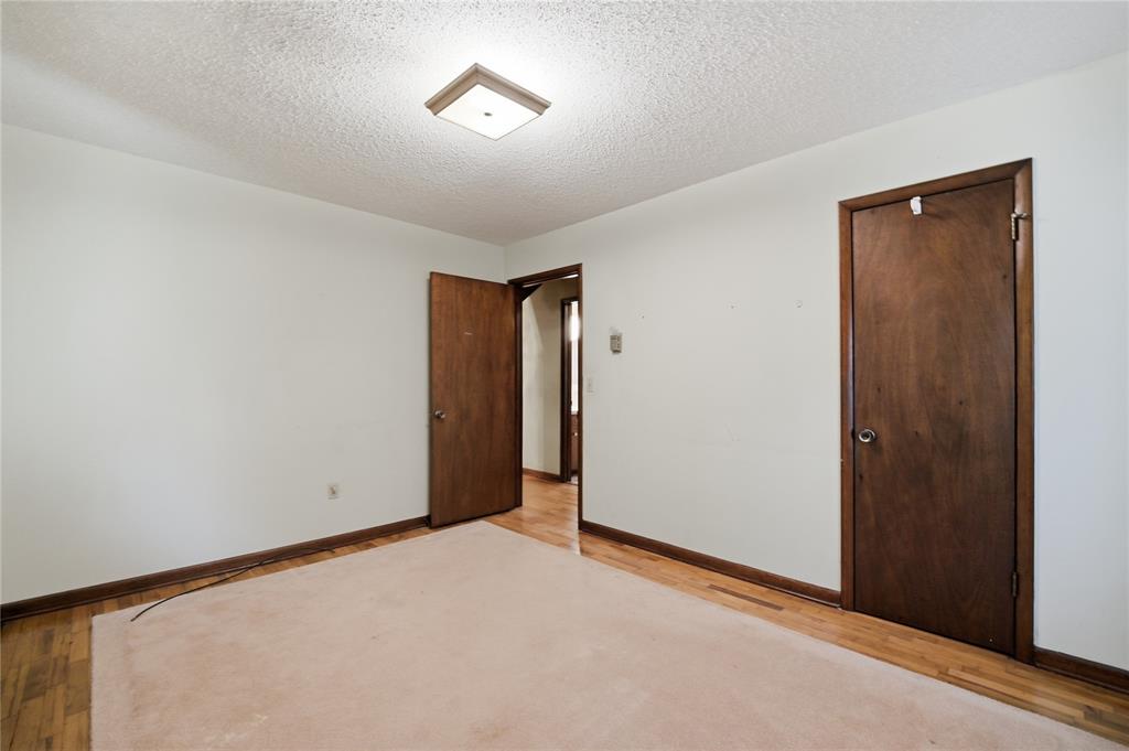 22683 Us Highway 77 Property Photo 19