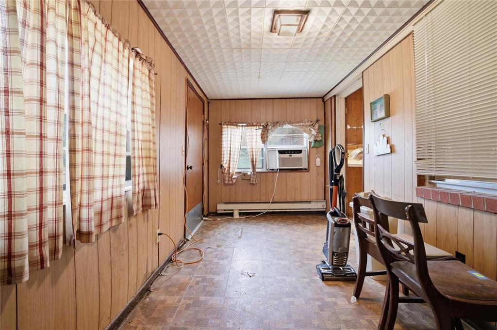22683 Us Highway 77 Property Photo 28