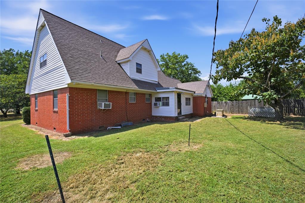 22683 Us Highway 77 Property Photo 31
