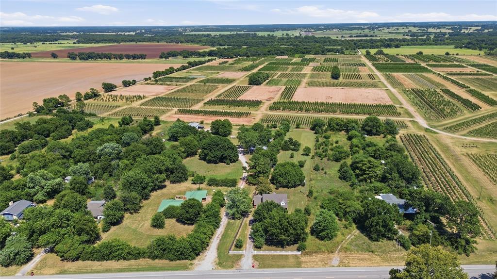 22683 Us Highway 77 Property Photo 35