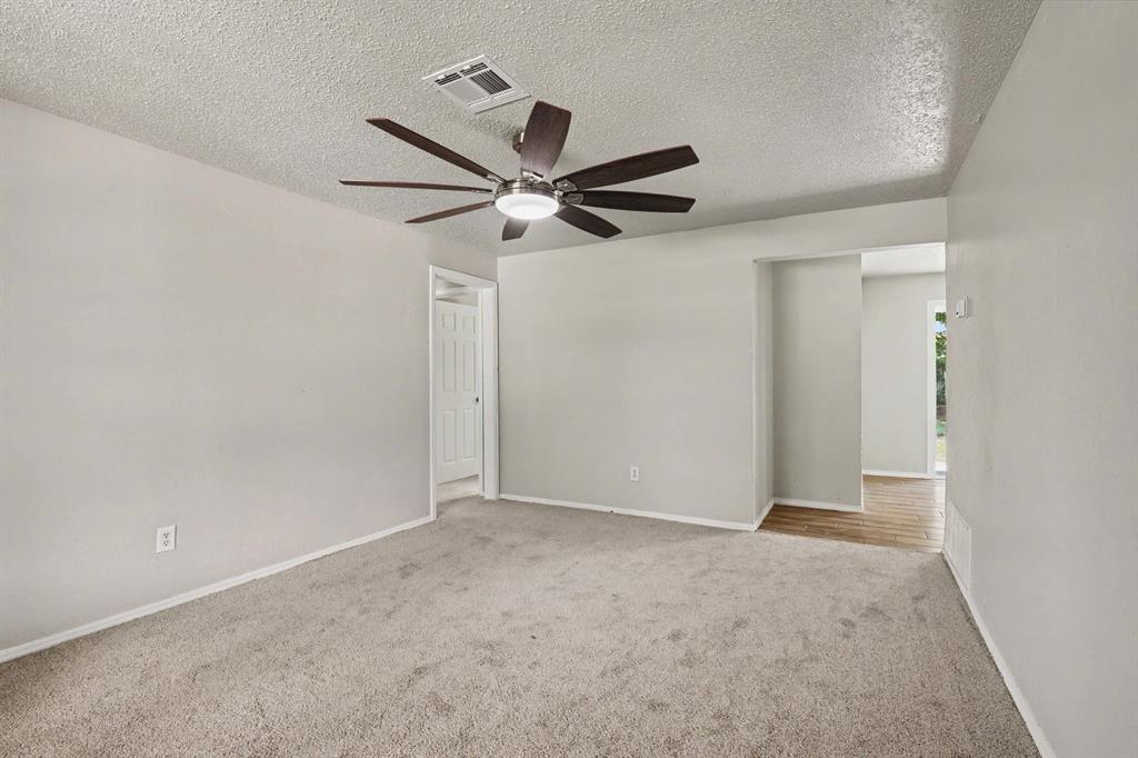 3416 Hillside Drive Property Photo 4