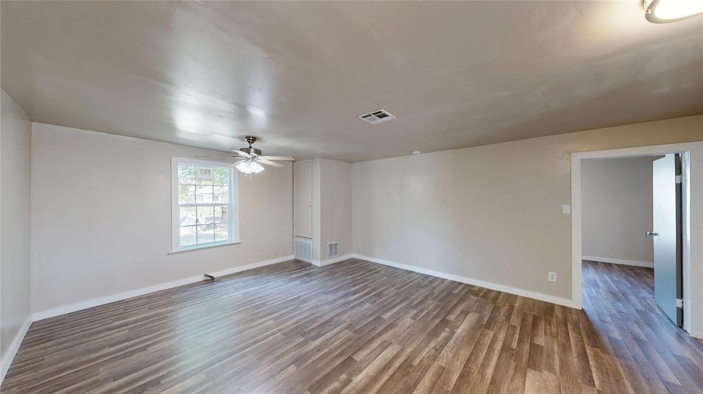 1305 Nw 7th Avenue Property Photo 8