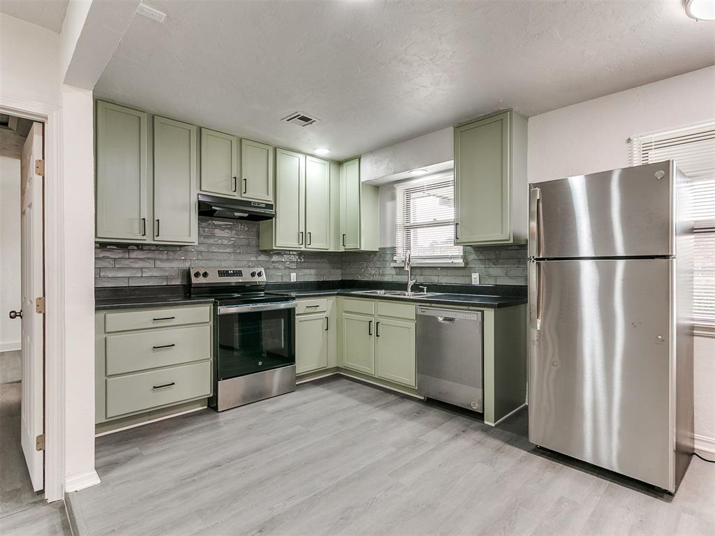 3705 N Donna Avenue Property Photo 14