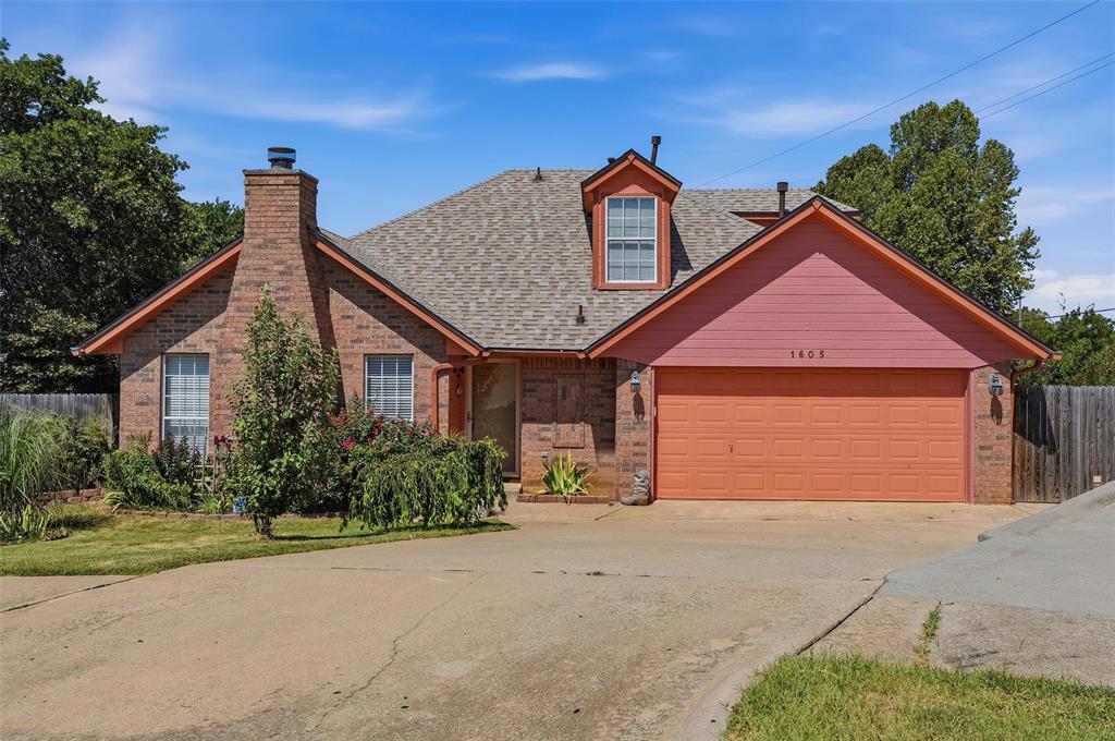 1605 Pennington Cir Circle Property Photo 1